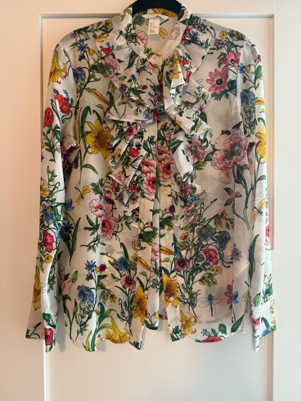 H&M Plumeti Blouse Beige Floral Women’s SIZE‎ 8 chiffon fairy garden summer